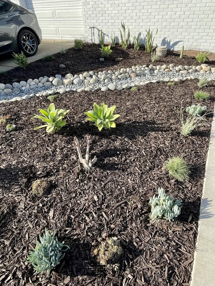 Top-rated landscape design in Emerald Hills, CA by Mi Monarca Landscaping