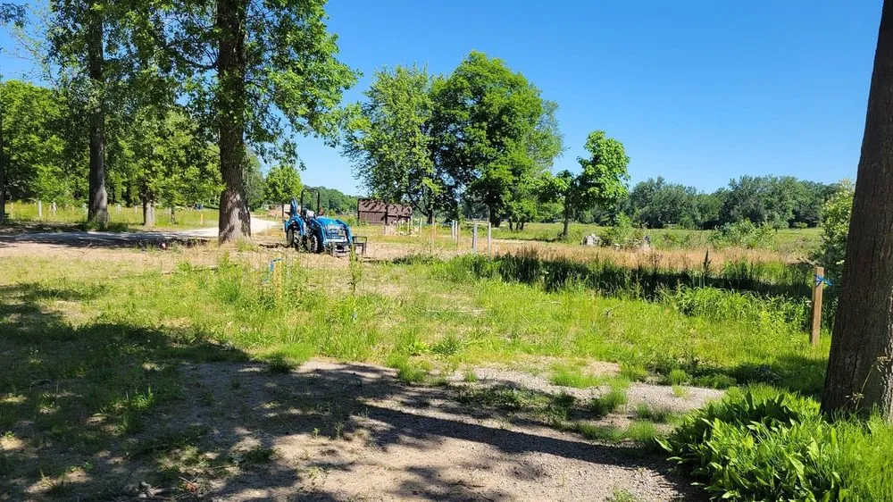Local yard maintenance in Midland, MI by MI Tractor Guy
