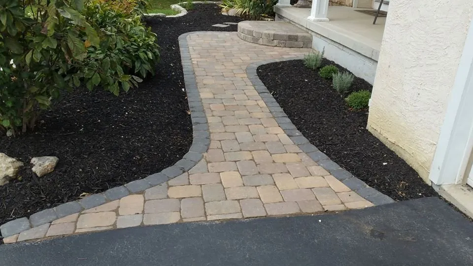 Top-rated residential landscaping for beautiful yards across Columbus, OH - MIA Landscaping & Landscapes