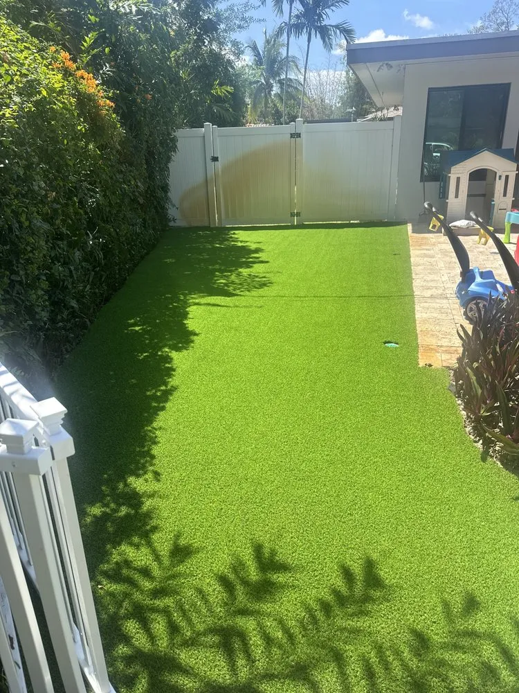 Expert yard maintenance for beautiful yards in Miami, FL by Miami Artificial Turf And Landscaping