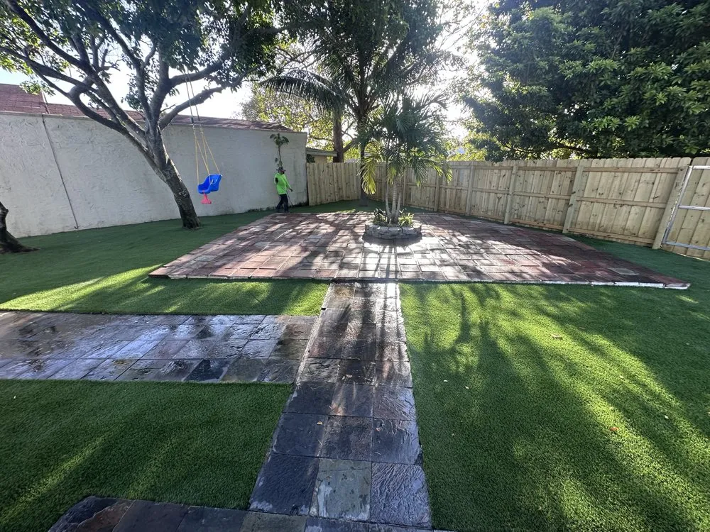 Top-rated yard maintenance for homes in Miami, FL by Miami Artificial Turf And Landscaping