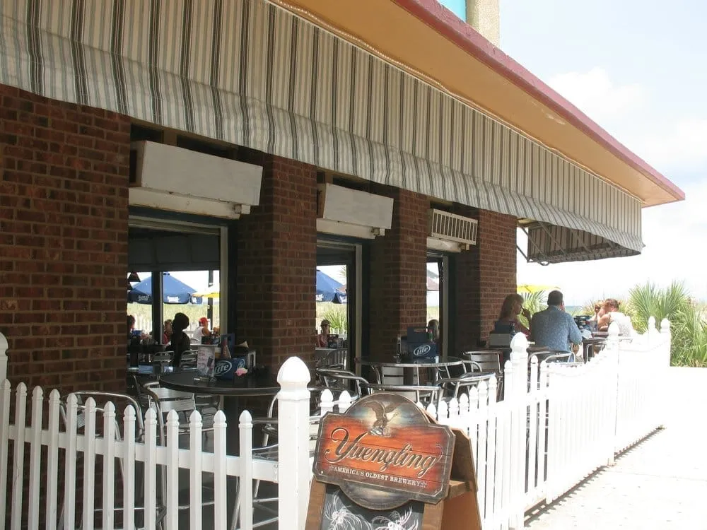 Trusted lawn mowing service experts serving Miami, FL - Miami Bonsai Specialists