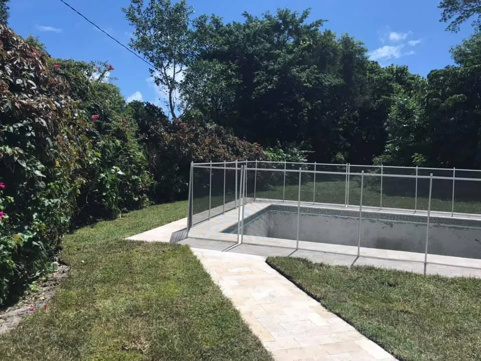 Custom residential landscaping in Miami, FL - Miami Lawnlux