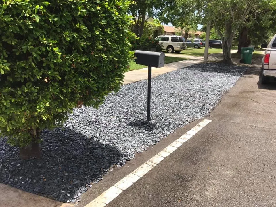 Expert garden landscaping for homes in Miami, FL by Miami Lawnlux