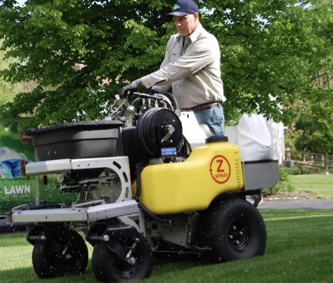 Expert yard maintenance for year-round maintenance in Miami, FL by Miami Tree Trim