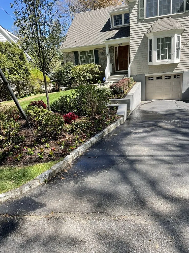 Expert lawn care service in Harrison, NY - Miano Landscaping