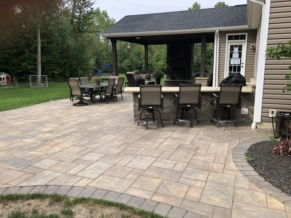 Custom residential landscaping experts serving Avon Lake, OH - Michael & Sons