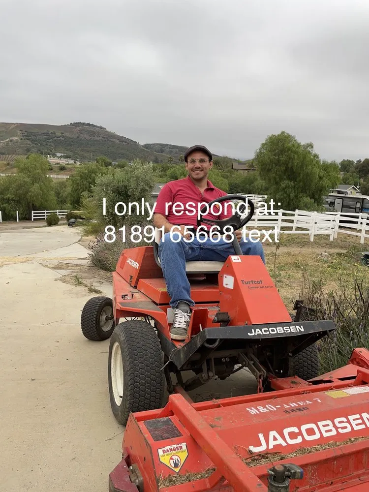 Professional landscaping services for year-round maintenance in Moorpark, CA by Michael Fares’s landscaping