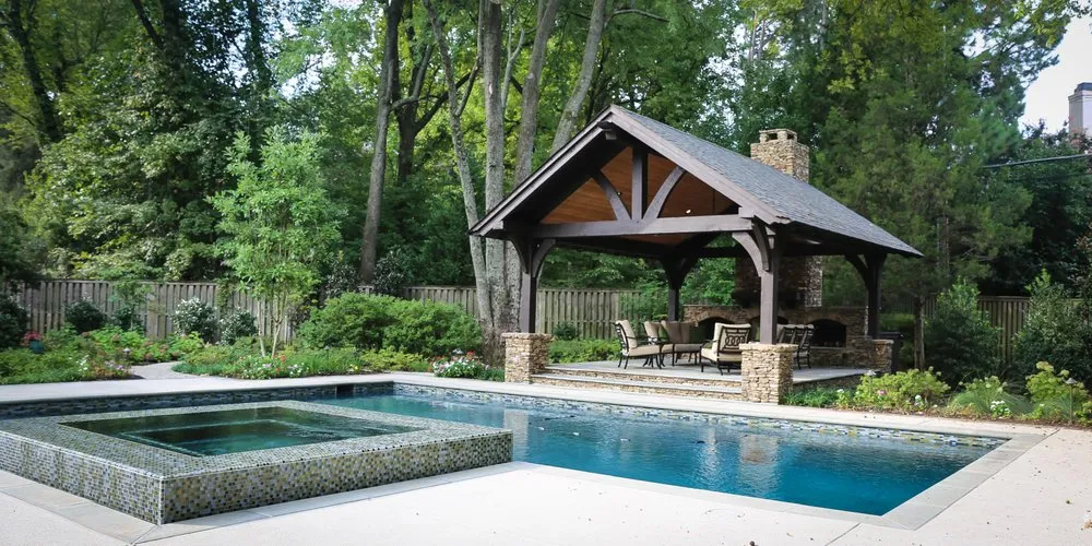 Custom landscaping services experts serving Olive Branch, MS - Michael Hatcher & Associates