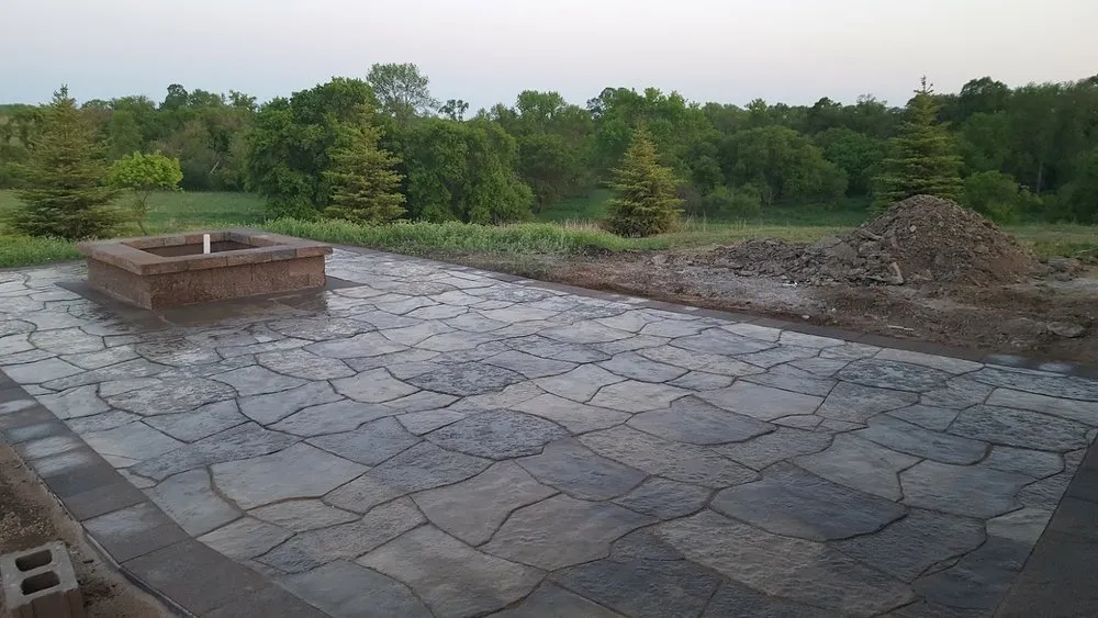 Top-rated landscape installation experts serving Lee's Summit, MO - Michael Jackson Hardscaping