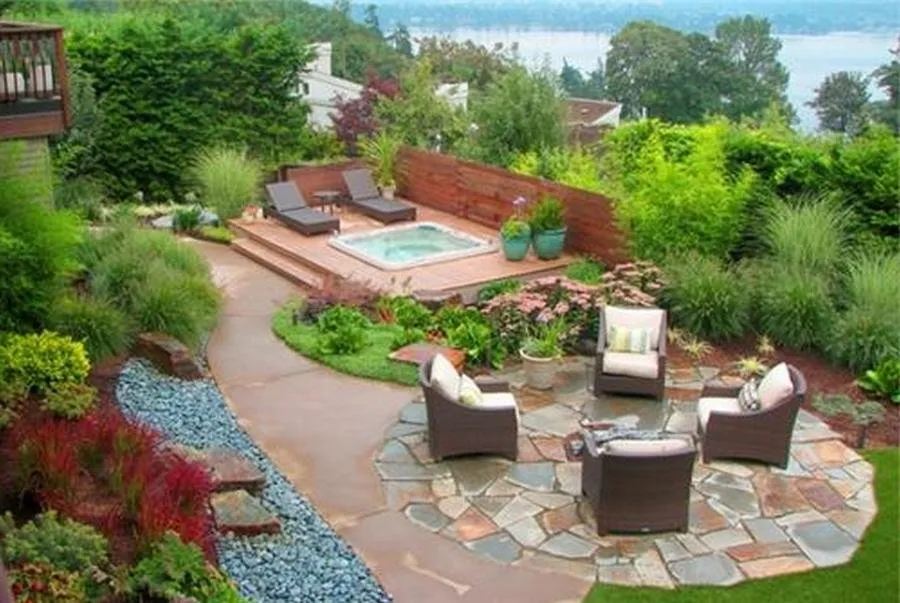 Top-rated outdoor landscaping for homes in Los Angeles, CA by Michael Landscape & Yard Clean Up