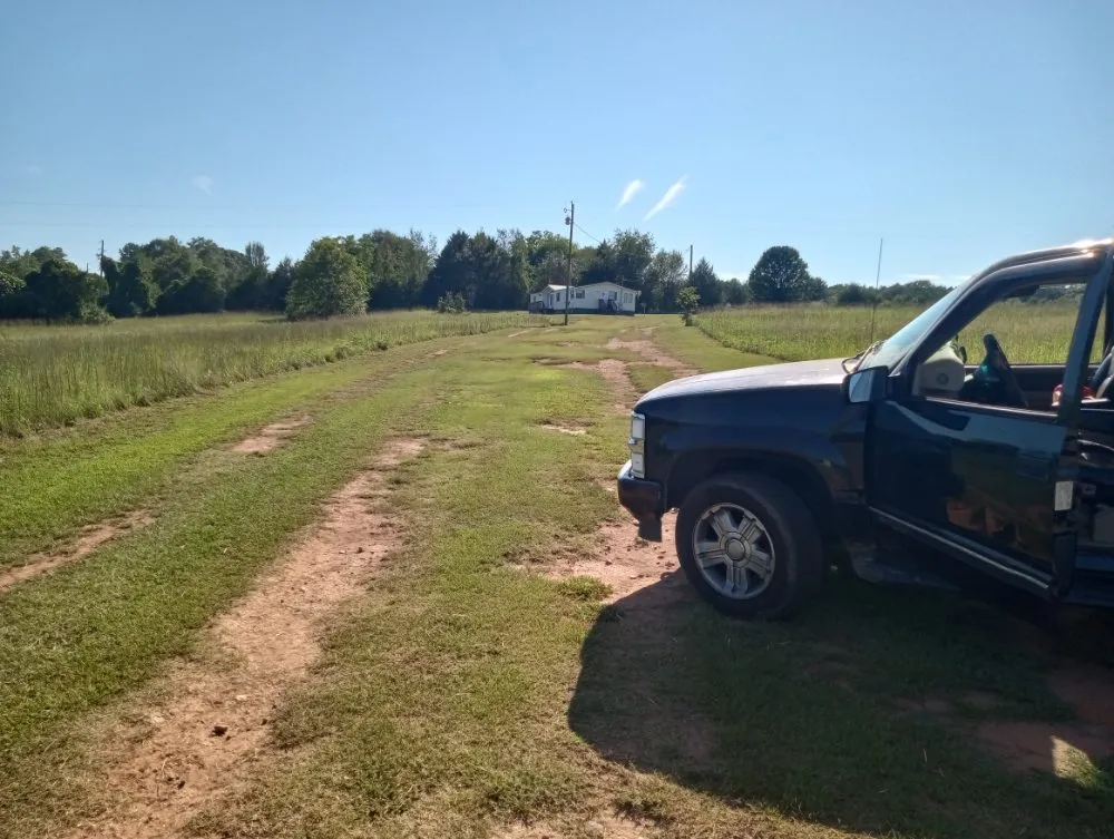 Expert residential landscaping in Hartwell, GA by Michael Scott Grass Cutting And Limb And Tree Cutting