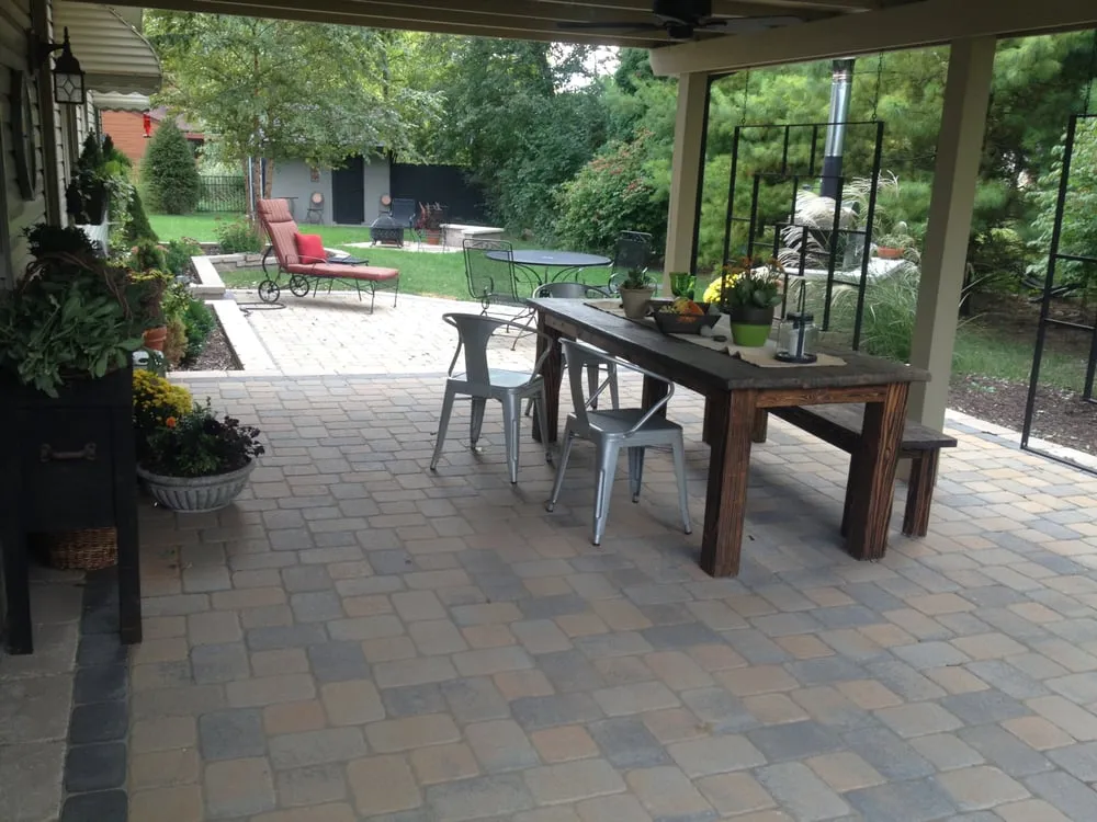 Professional yard maintenance for homes in Hilliard, OH by Michael Todd's Landscape Specialties