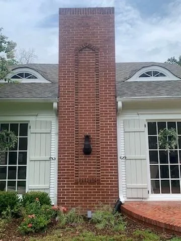 Custom lawn mowing service experts serving Longview, TX - Michaels Finishes