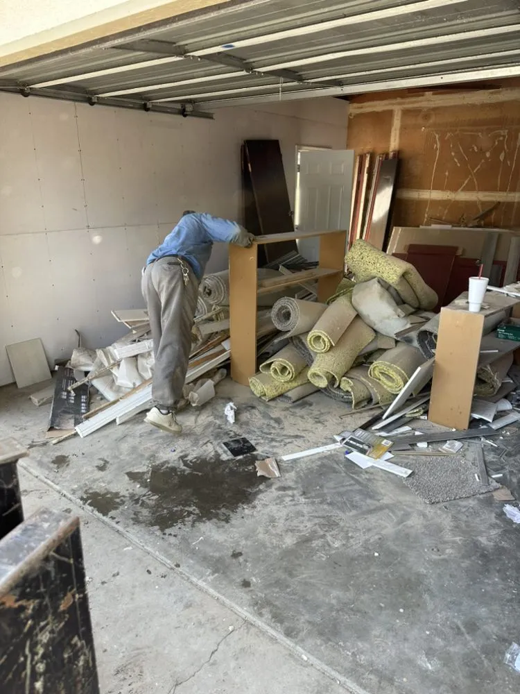 Reliable yard cleanup service in Hanford, CA by Michael’s Junk Removal