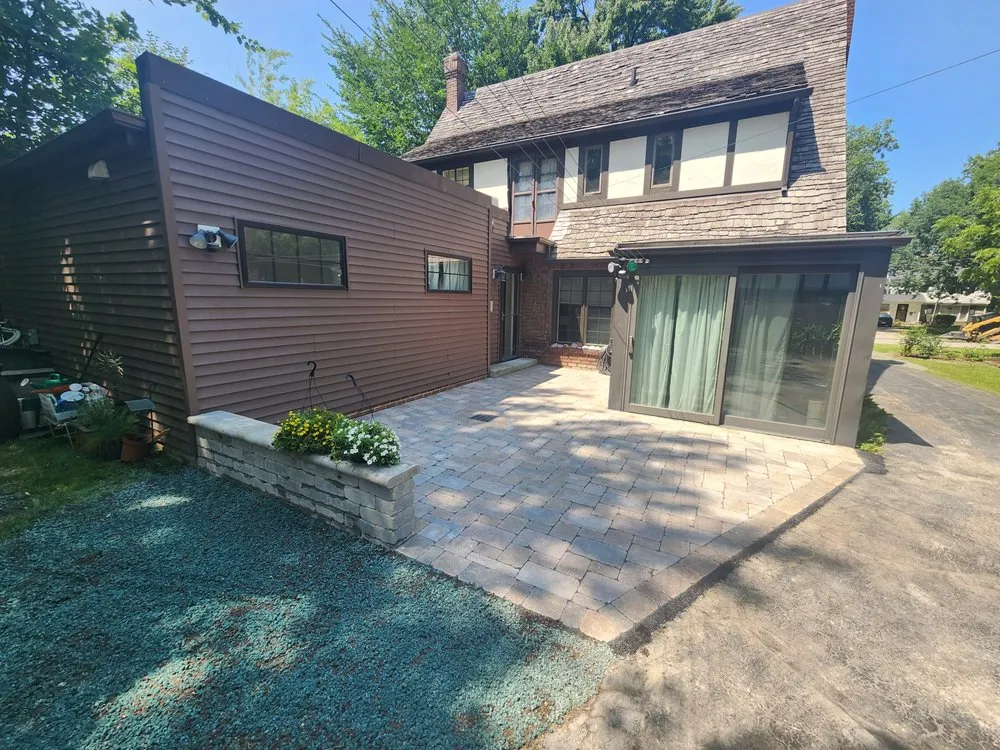 Professional lawn care service for outdoor upgrades in Independence, OH by Michaels Landscape & Consulting