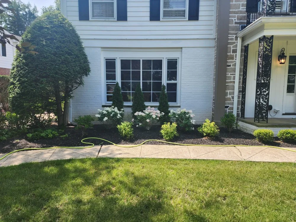 Custom lawn care service in Independence, OH by Michaels Landscape & Consulting