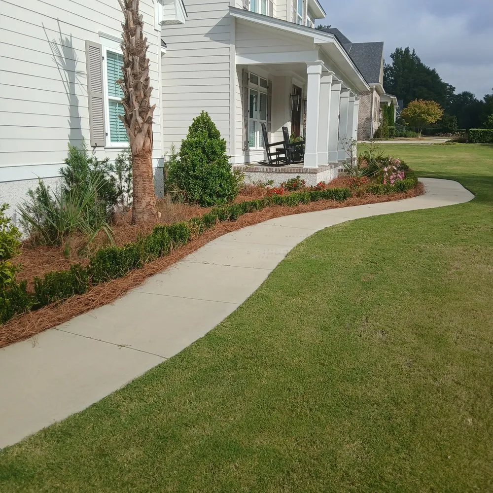 Top-rated outdoor landscaping in Cheraw, SC by Michaels landscaping