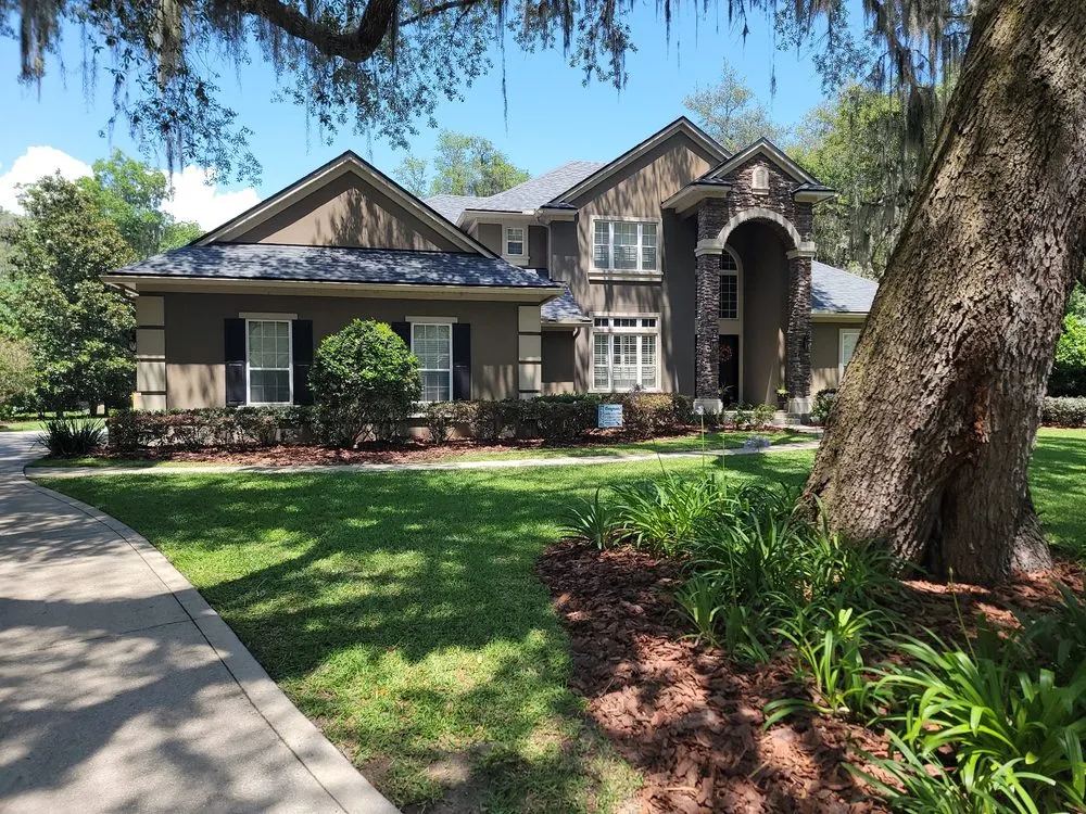 Professional lawn care service for homes in Saint Johns, FL by Michael's Lawn & Landscaping
