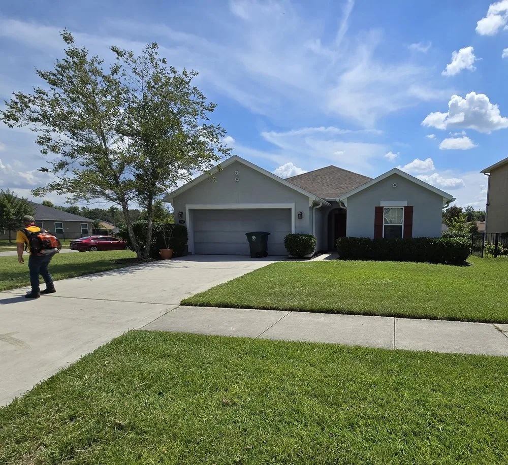 Custom lawn care service experts serving Saint Johns, FL - Michael's Lawn & Landscaping