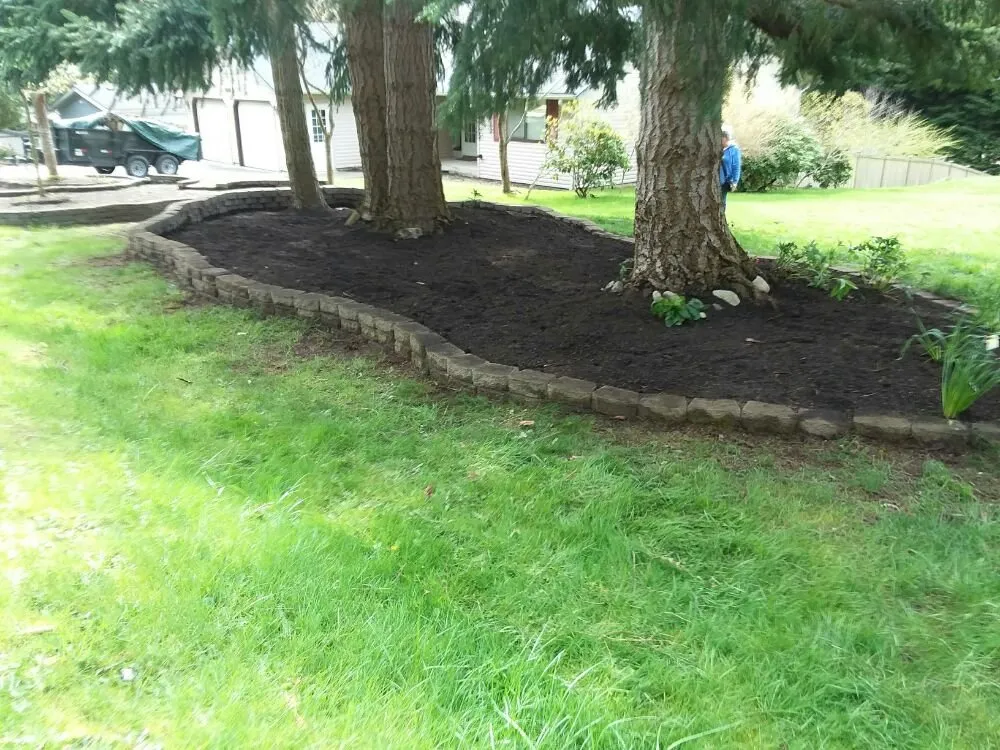 Top-rated lawn care service in Coupeville, WA - Michael's Lawn and Garden