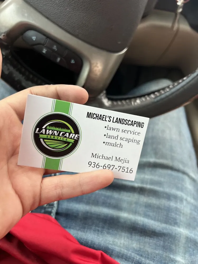 Expert lawn mowing service in Cut and Shoot, TX - Michaels Lawn Care