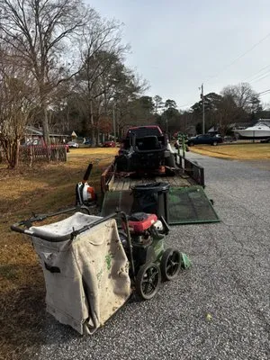 Michaels Lawn Care Logo