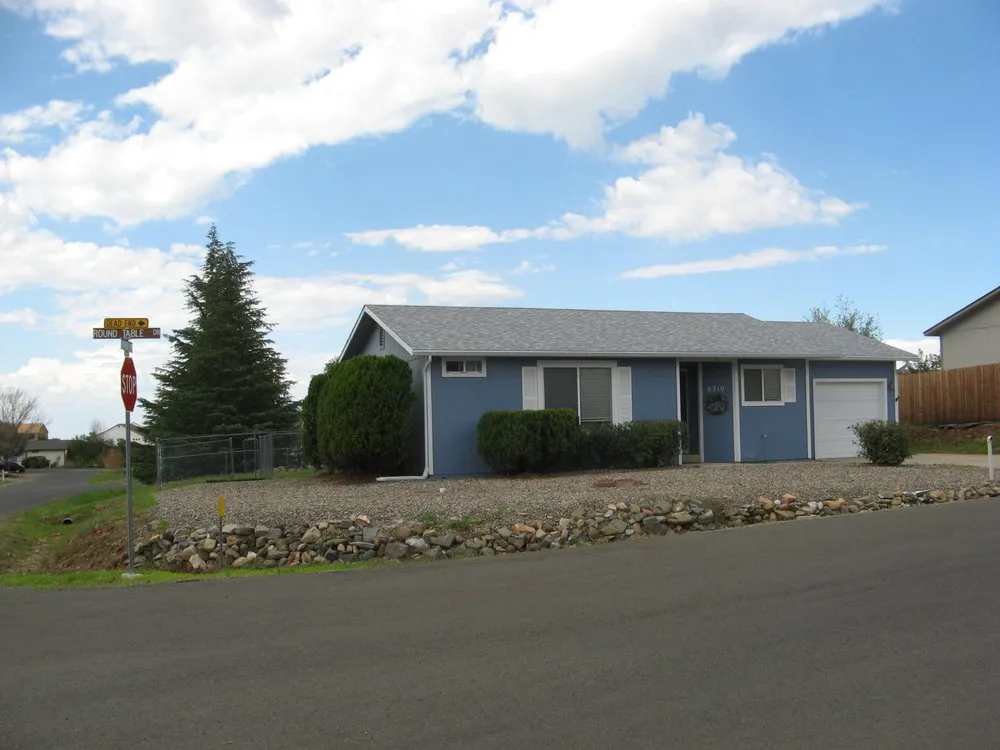 Professional lawn mowing service in Prescott Valley, AZ - Michael's Yard Maintenance