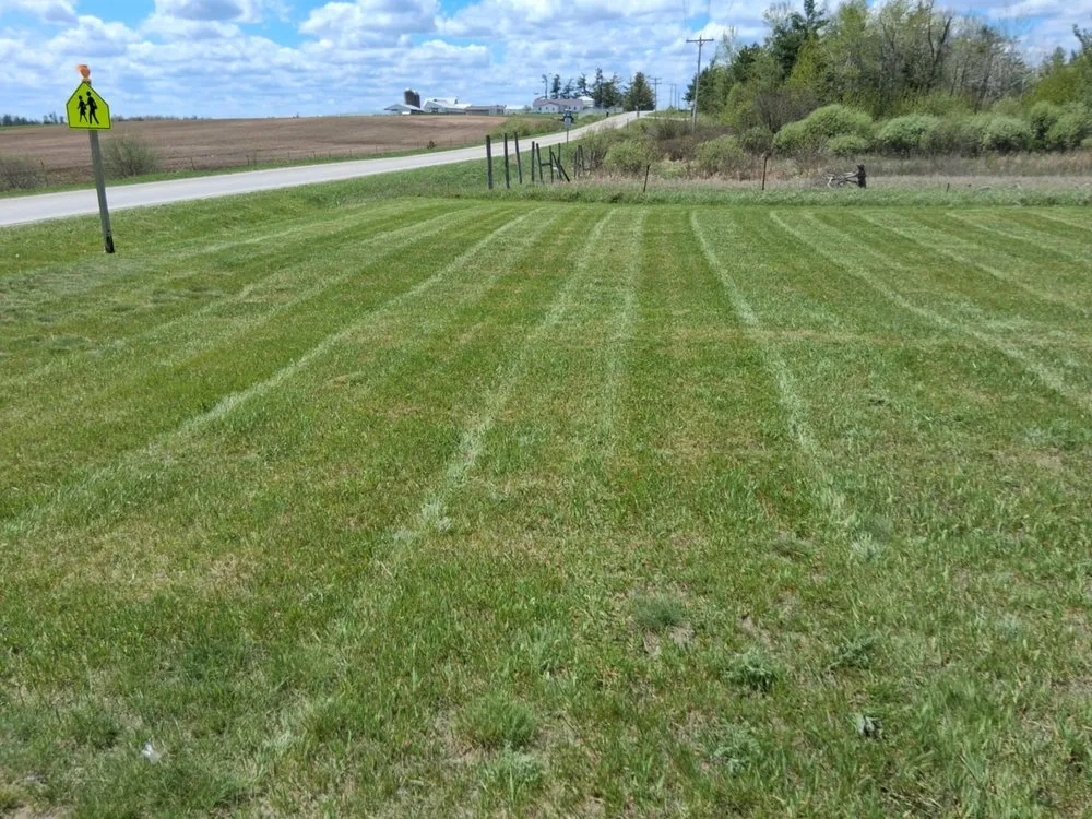 Local lawn mowing service for beautiful yards across Fairview, MI - Micheals Lawn Maintenance