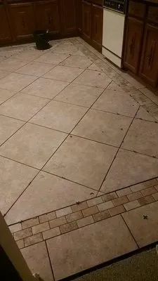 Michel Landscaping Logo