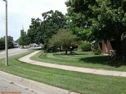 Expert yard maintenance near you across Benton Harbor, MI - Michiana Lawn Care