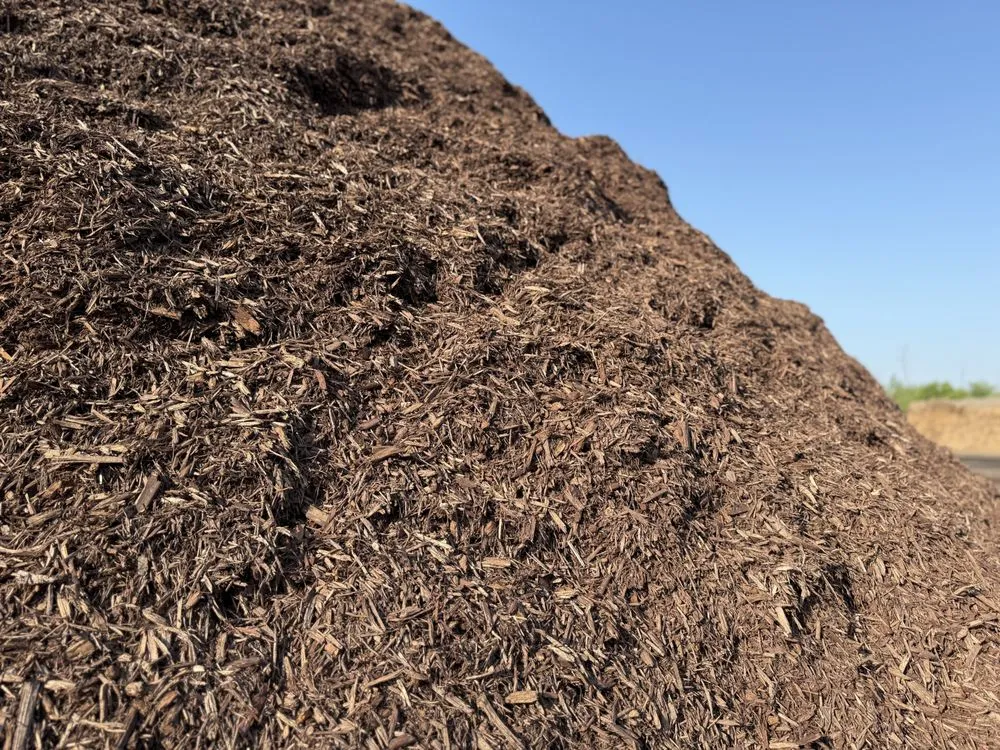 Reliable lawn care service in West Branch, MI - Michigan Bark Products