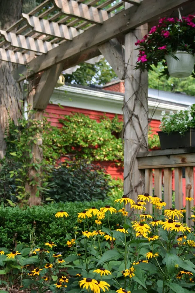 Trusted yard maintenance in Plymouth, MI - Michigan Landscape Design Services