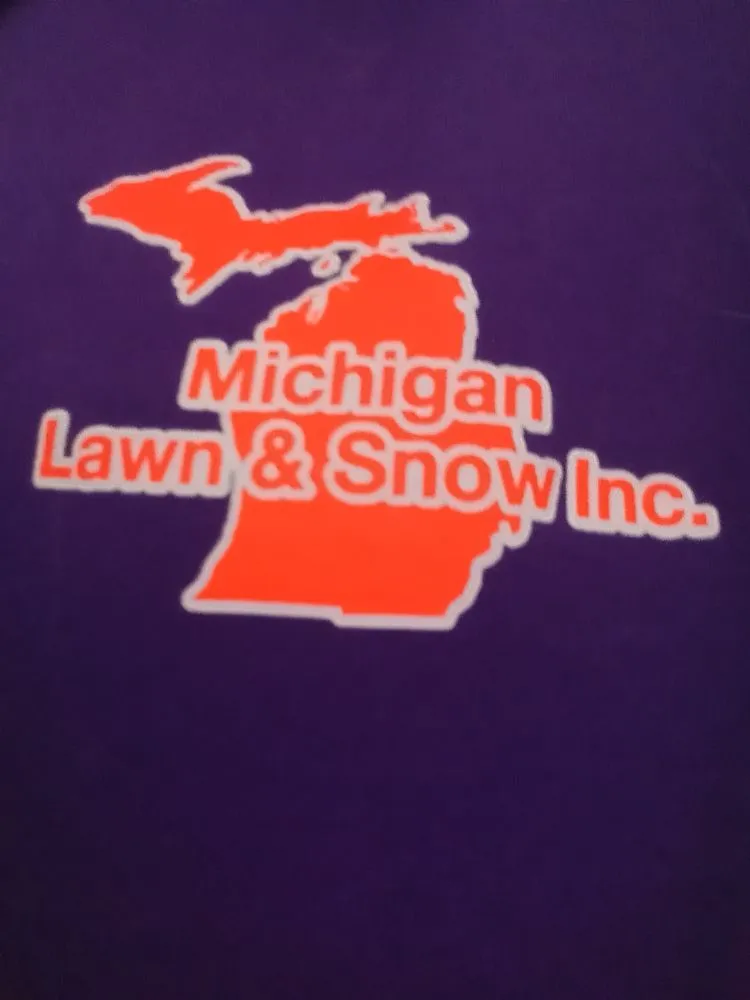 Expert garden landscaping in Warren, MI - Michigan Lawn and Snow