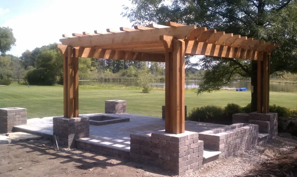 Custom yard cleanup service in Harbor Springs, MI - Michigan Pete Landscaping