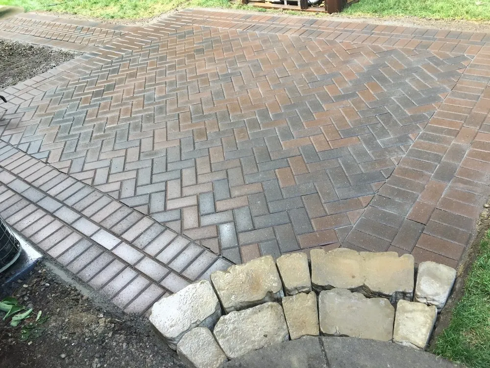 Expert landscape installation in Taylor, MI - Michigan Pond and Plant