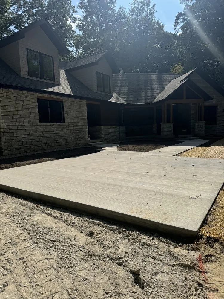 Expert yard cleanup service for homes in ann arbor, MI by Michigan Rose Construction