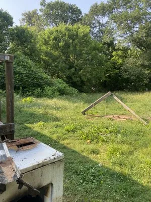 Mickler Lawn Care Logo