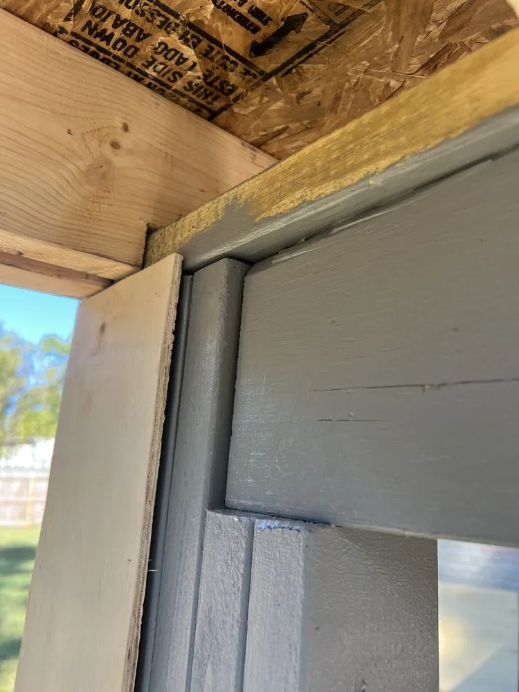 Professional yard maintenance in Gallatin, TN - Mid 10 Building