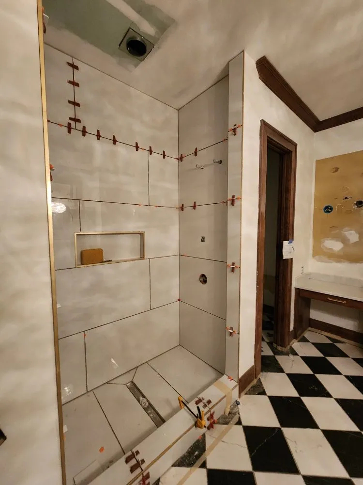 Trusted yard cleanup service near you across Gallatin, TN - Mid 10 Building