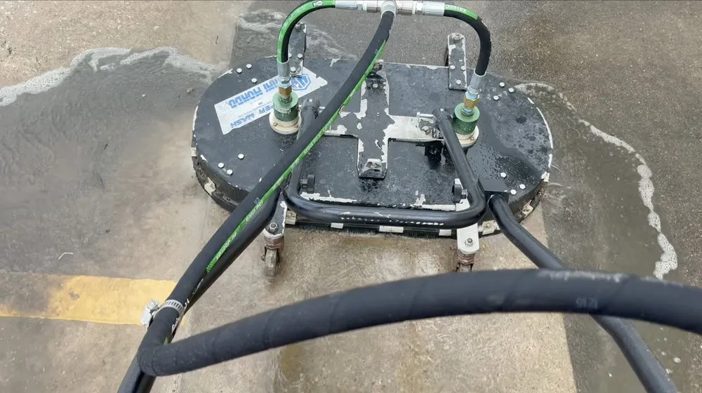 Trusted outdoor landscaping in Groves, TX by Mid County Elite