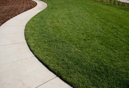 Local residential landscaping experts serving Cadillac, MI - Mid Michigan Irrigation And Landscaping