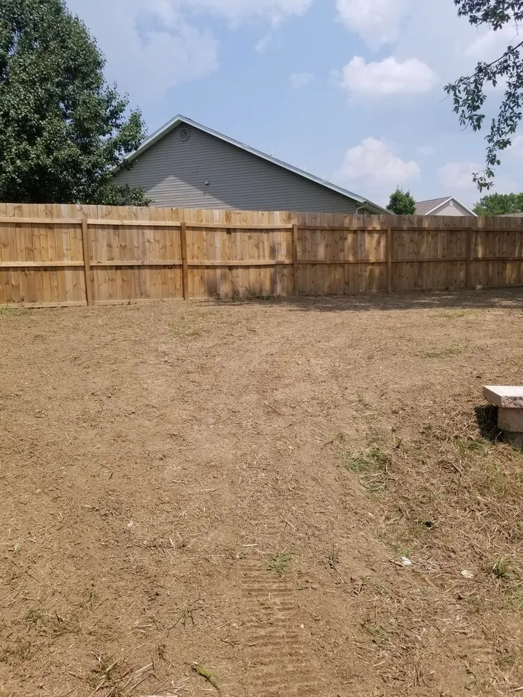 Custom landscape installation for homes in Hartsburg, MO by Mid-Mo Irrgation And Lawns