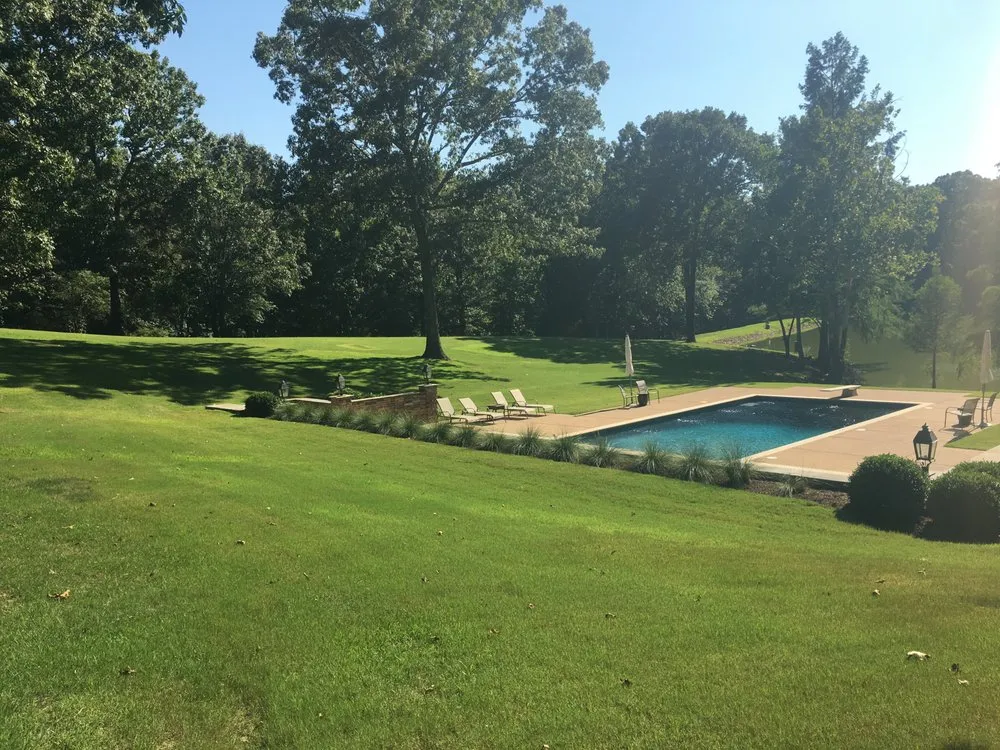 Local residential landscaping for beautiful yards across Oakland, TN - Mid-South Turf Professionals