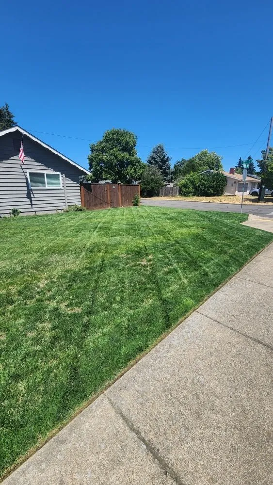 Trusted landscape design experts serving Eugene, OR - Mid-Valley Landscaping