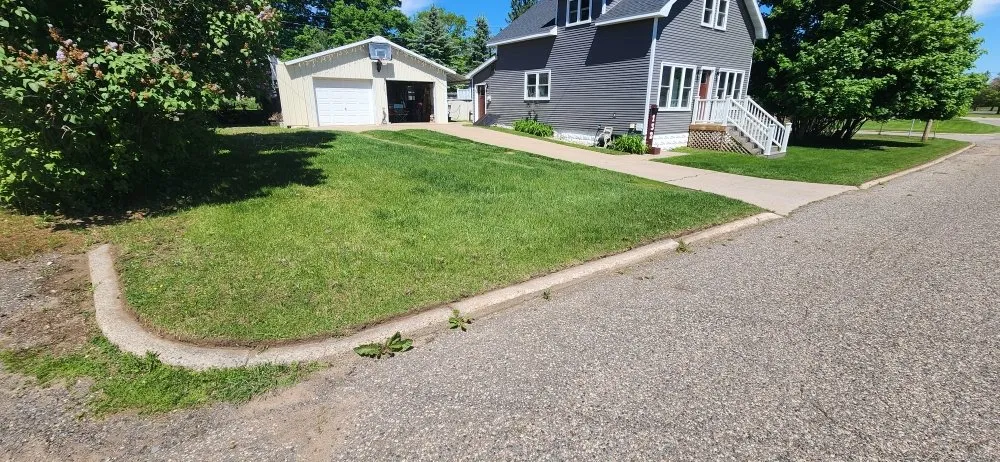 Custom residential landscaping in Florence, WI - Midas Lawncare & Extremities