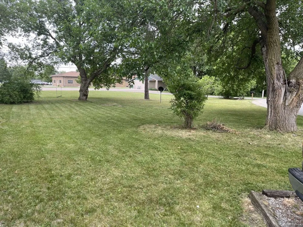 Trusted residential landscaping experts serving Caro, MI - Middaugh Mowing