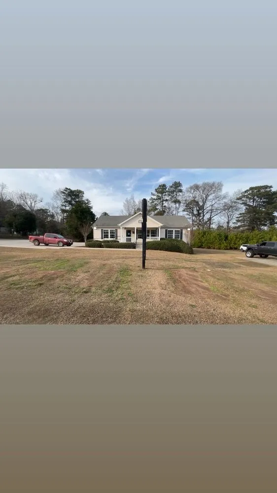 Custom landscaping services in Macon, GA by Middle Georgias Yard Barber