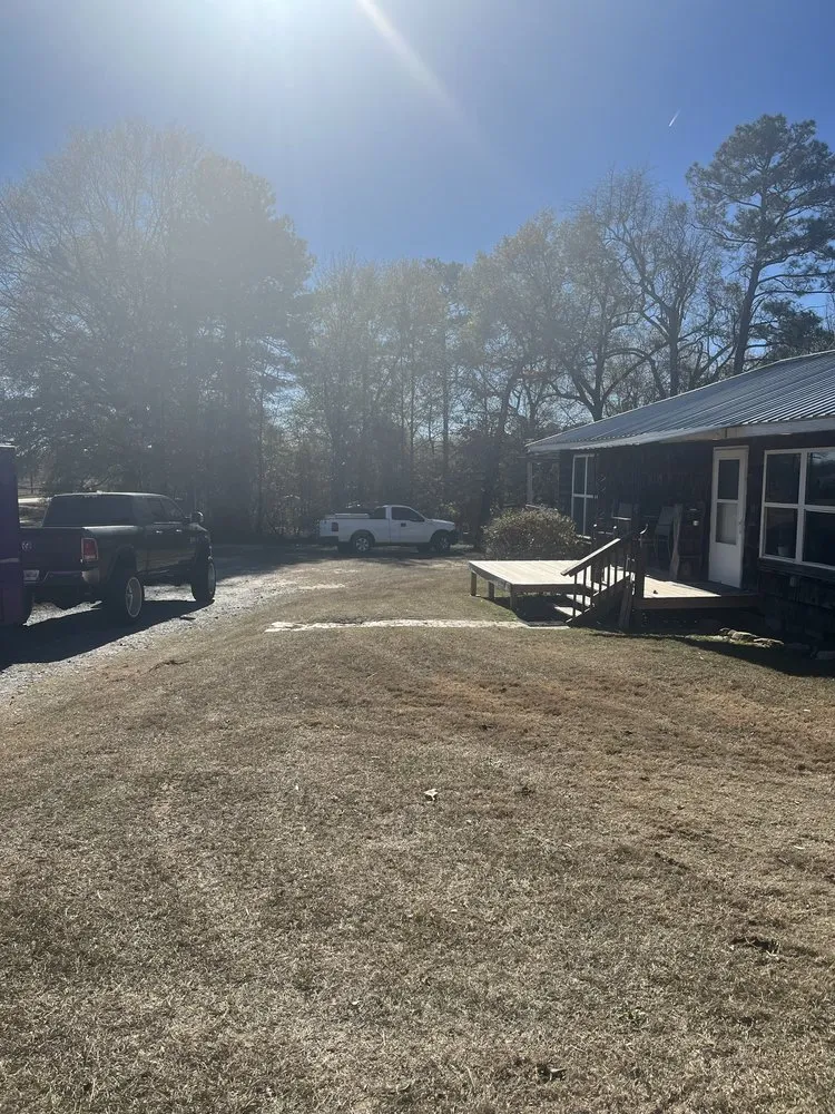 Custom garden landscaping near you in Macon, GA by Middle Georgias Yard Barber