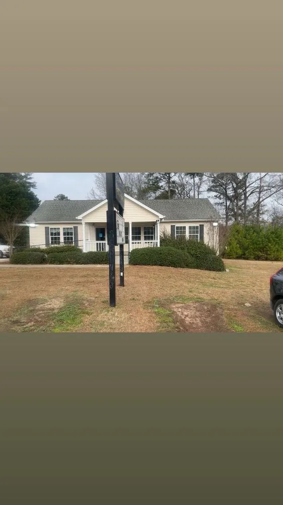 Reliable outdoor landscaping experts serving Macon, GA - Middle Georgias Yard Barber